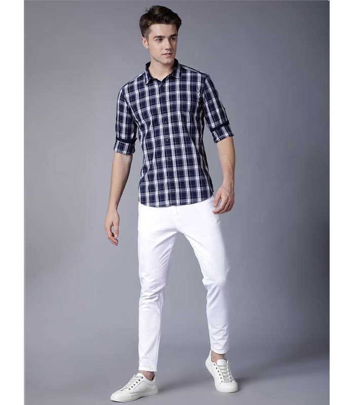 Men Slim Fit Checkered Spread Collar Casual Shirt - Image 5