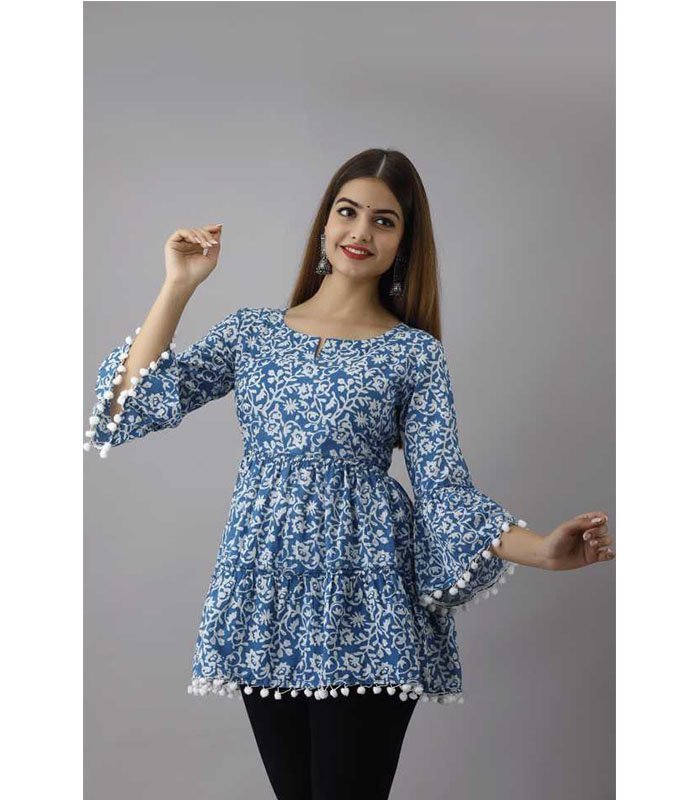 Casual Bell Sleeve Floral Print, Printed Women Light Blue Top - Image 3