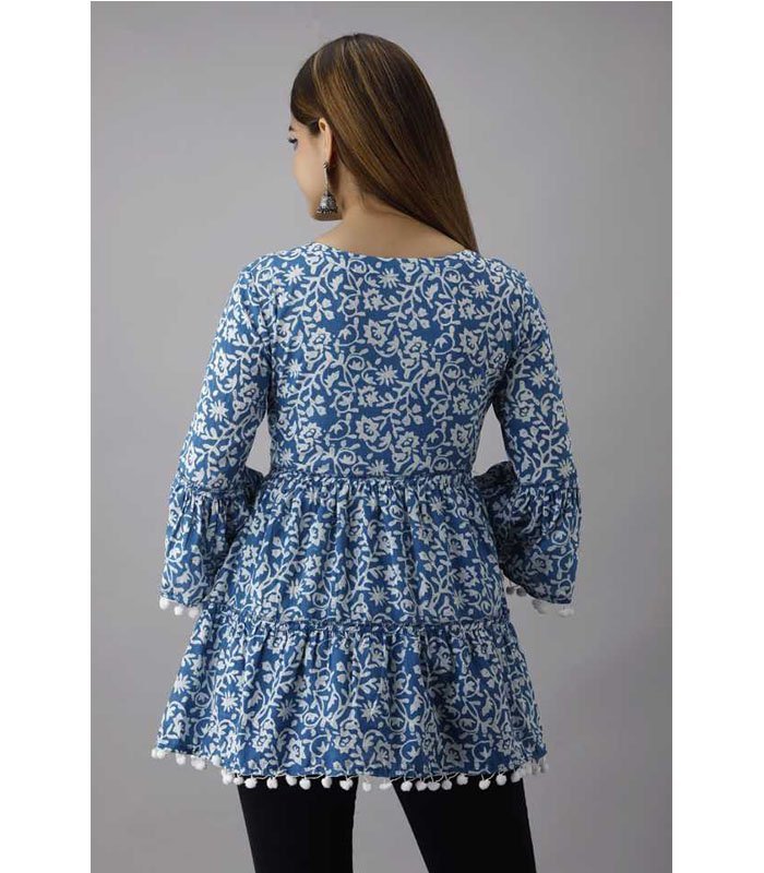 Casual Bell Sleeve Floral Print, Printed Women Light Blue Top - Image 4