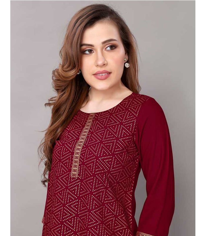Casual 3/4 Sleeve Geometric Print, Printed Women Maroon Top - Image 4